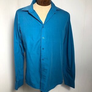 - Mens Blue Shirt. Size Small(14)